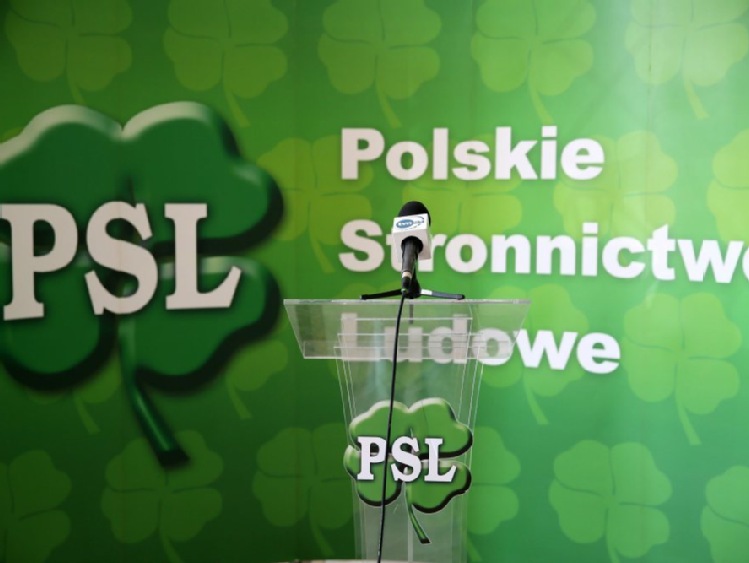 PSL w spocie: przez politykę PiS, polska wieś może stracić 5 mld euro z UE